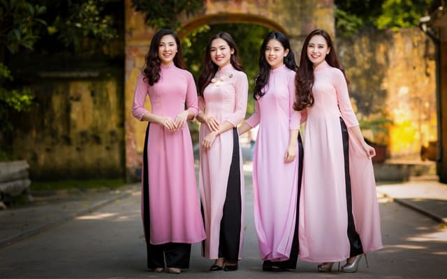 Điểm danh 5 trang phục truyền thống Việt Nam