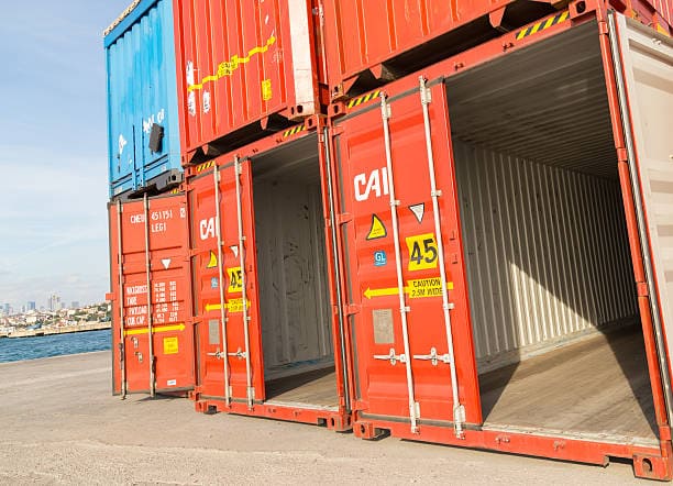 Container rỗng là gì? Lợi ích khi sử dụng container rỗng?